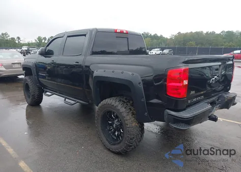 2018 Chevrolet Silverado 1500 2Lt from USA, damaged, VIN 3GCUKREC6JG242601